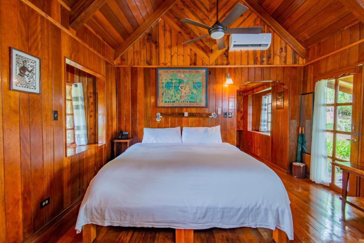 Palau Carolines Resort Корор Экстерьер фото